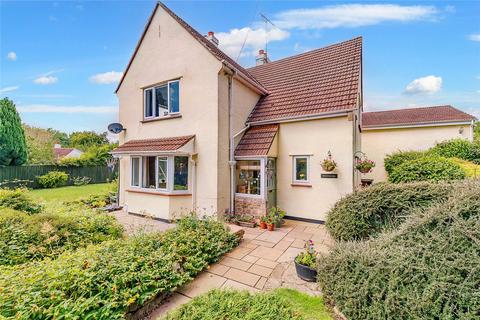 4 bedroom detached house for sale, Howle Hill, Ross-On-Wye, Herefordshire, HR9