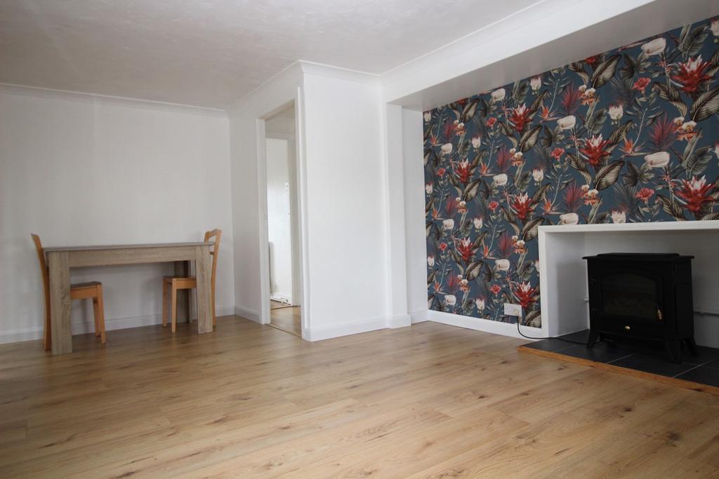 Ham Manor Square, Llantwit Major, CF61 2 bed park home £110,000