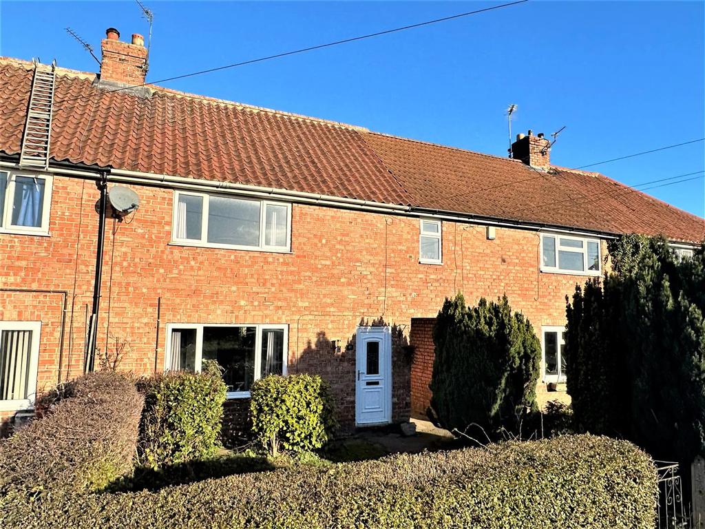 Brecksfield, Skelton, York 2 bed terraced house £257,500