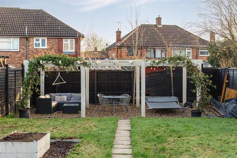 3 bedroom semi-detached house for sale - Lonesome Lane, Reigate