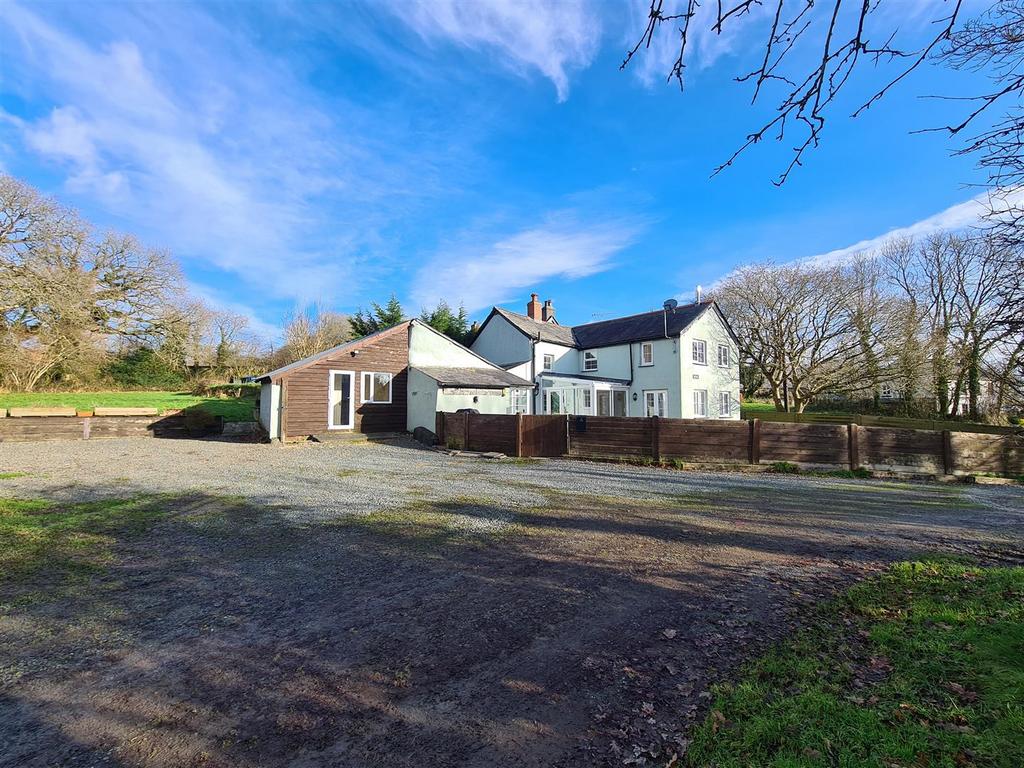 St. GilesOnTheHeath, Launceston 3 bed detached house £399,950