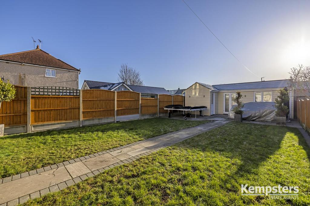 Rear Garden 1.jpg