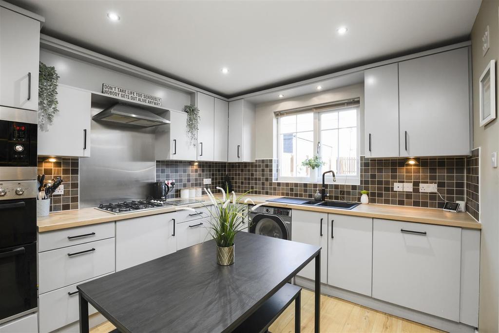 16 Jutland St9.jpg
