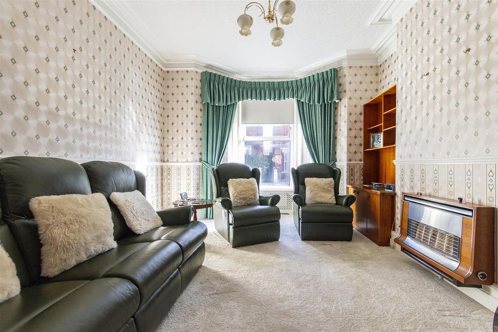 Rutland Road, Chesterfield 4 bed semidetached house £269,950