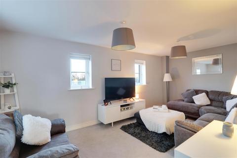 56 Cherry Avenue, Hessle, HU13 0QT