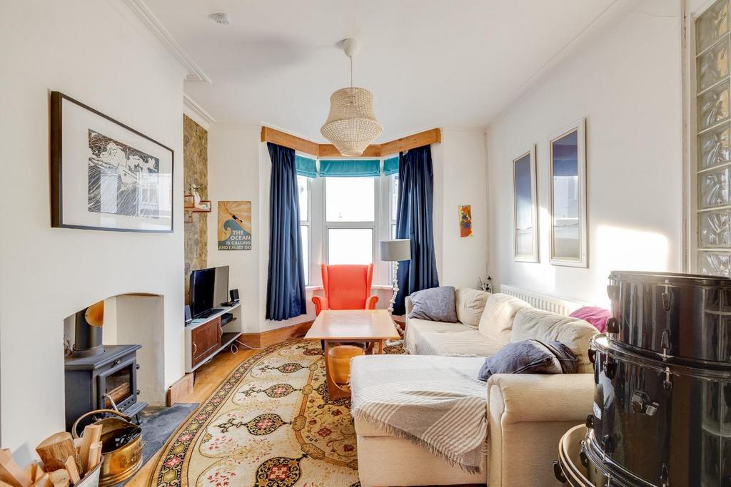 Carlyle Road, Greenbank 2 bed terraced house £425,000