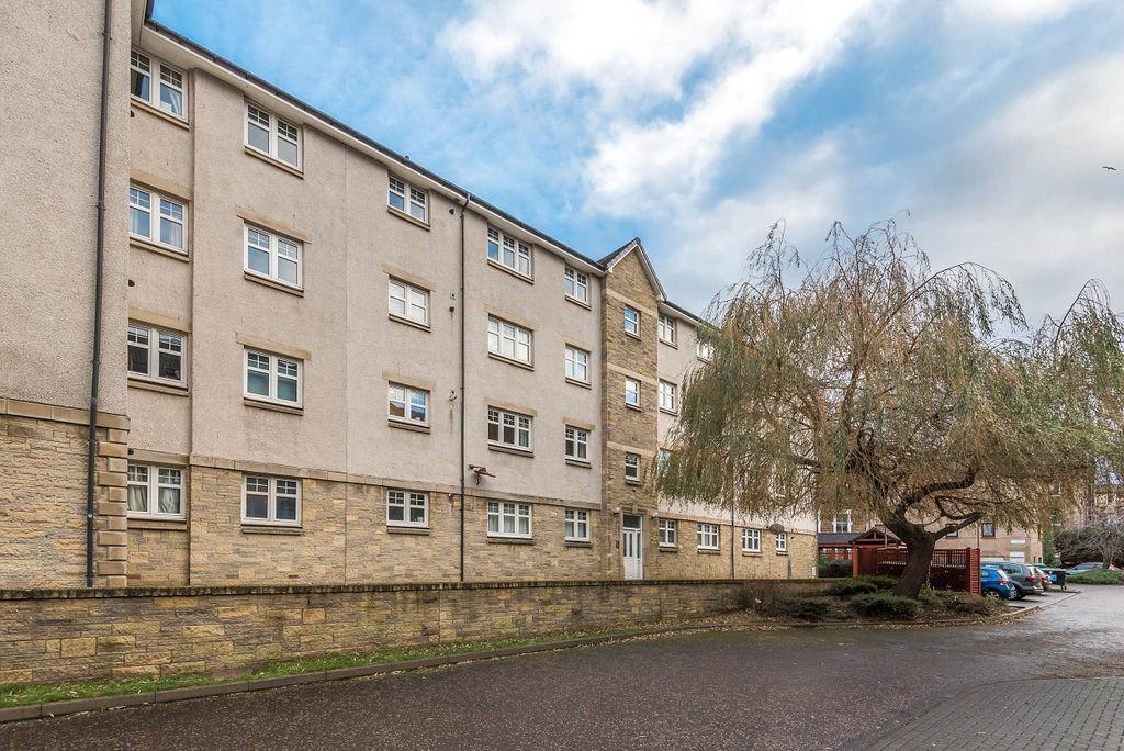 8B/7, New Orchardfield, Leith, Edinburgh, EH6 5ES 2 bed flat for sale