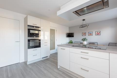 4 bedroom townhouse for sale - 22 College Way, Gullane, East Lothian, EH31 2BX