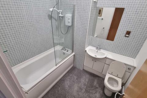 1 bedroom flat to rent, West Street, Tradeston