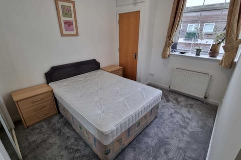 1 bedroom flat to rent, West Street, Tradeston