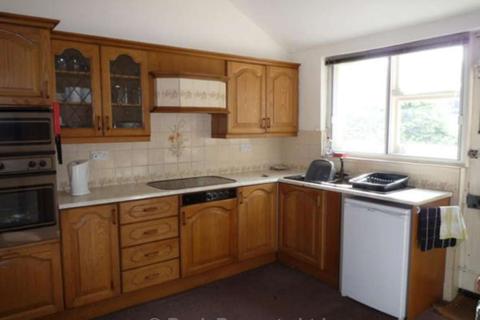 7 bedroom house share to rent - HUGE ROOMS, Room 1, Canewdon Road, Westcliff On Sea
