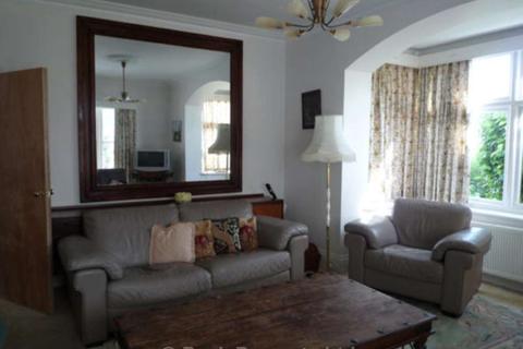 7 bedroom house share to rent - LOVELY HOUSE. Roo4, Canewdon Road, Westcliff on Sea