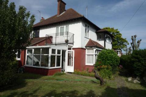 7 bedroom house share to rent - LOVELY HOUSE. Roo4, Canewdon Road, Westcliff on Sea