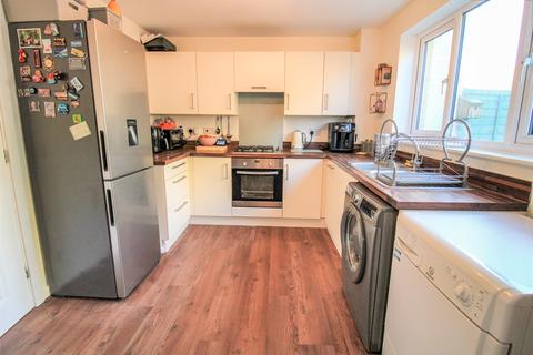 20 Mattocks Path, Swindon, SN1 7BS