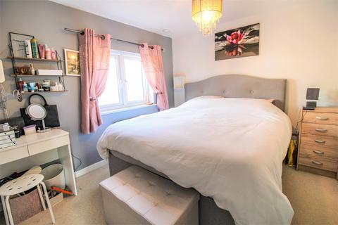 20 Mattocks Path, Swindon, SN1 7BS