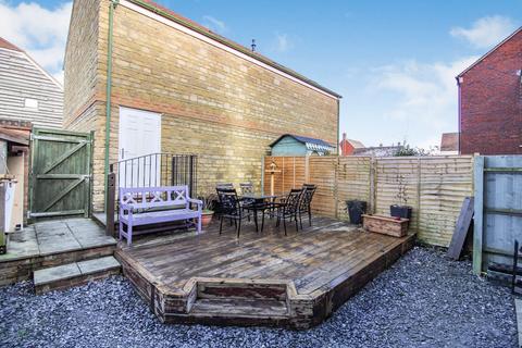 20 Mattocks Path, Swindon, SN1 7BS