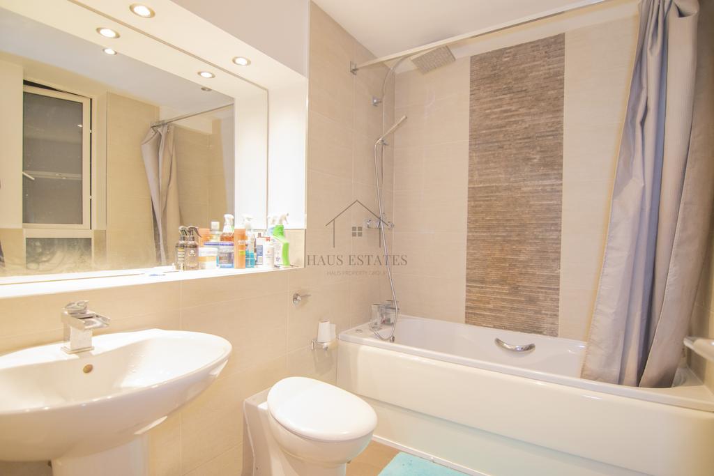 Bedroom One Ensuite
