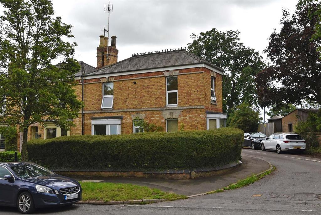 Tinwell Road, Stamford 2 bed end of terrace house for sale £330,000