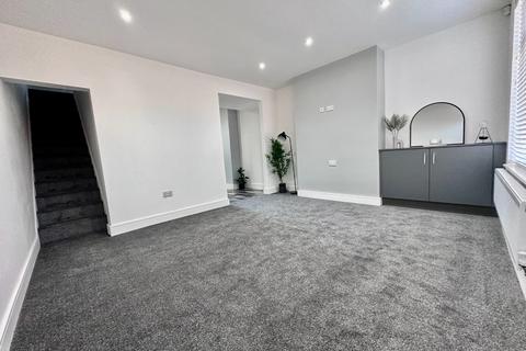 114 Bolton Road, Westhoughton, Bolton, BL5 3DX