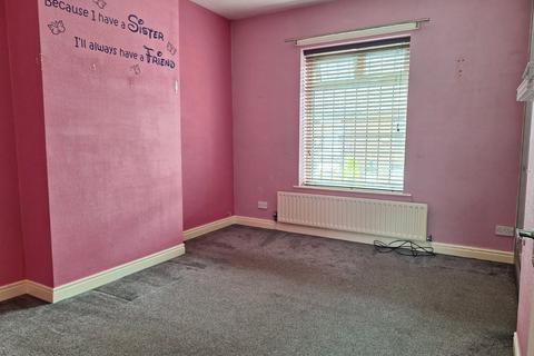 208 Denton Lane, Chadderton, Oldham, OL9 8PL