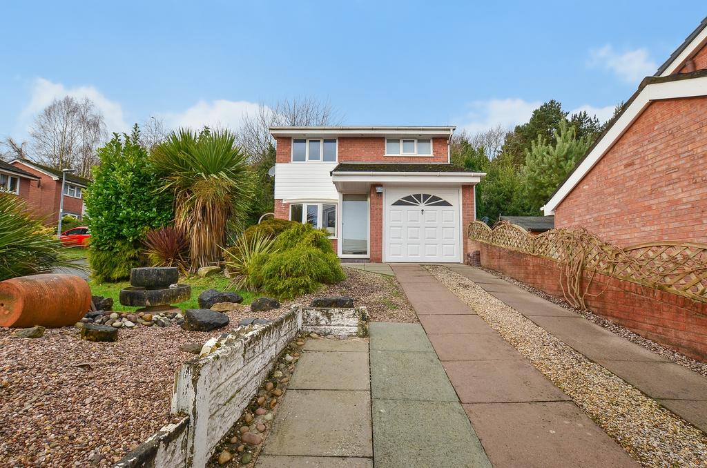 Farnhill Close, Windmill Hill, Runcorn, WA7 6PW 3 bed detached house