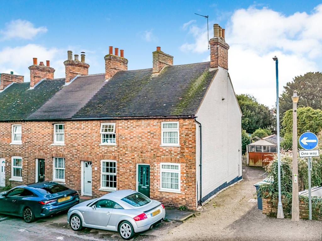 Baker Street Ampthill Bedfordshire Mk45 2 Bed End Of Terrace House