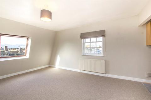 1 bedroom penthouse for sale, Wickham House, 58 Market Square, Witney, OX28