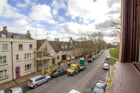 1 bedroom penthouse for sale, Wickham House, 58 Market Square, Witney, OX28