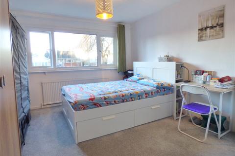 3 bedroom semi-detached house for sale, Glendale Close, Heywood, Greater Manchester, OL10