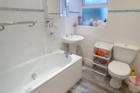 3 bedroom semi-detached house for sale, Glendale Close, Heywood, Greater Manchester, OL10