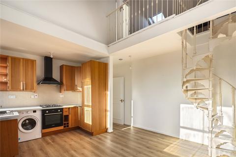 12 Lion Mills, London, E2 7ST