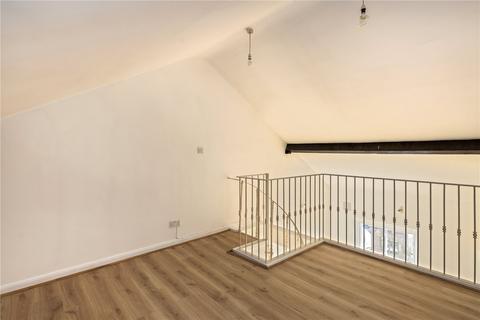 12 Lion Mills, London, E2 7ST