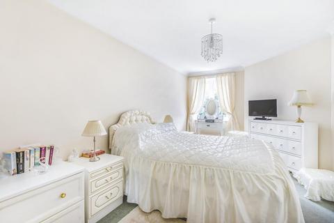 1 bedroom retirement property for sale, Camberley,  Surrey,  GU15