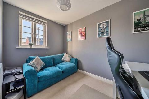 160 Appleton Drive, Basingstoke, RG24 9RX