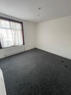 7 Gedding Road, Leicester, LE5 5DT
