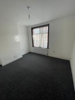 7 Gedding Road, Leicester, LE5 5DT