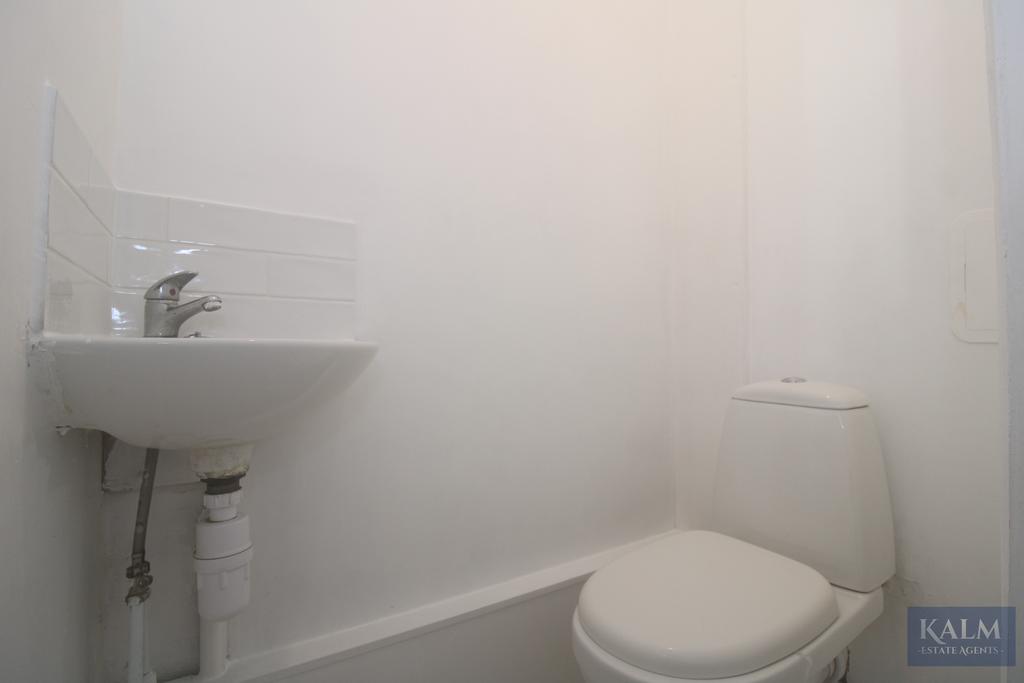 Downstairs wc