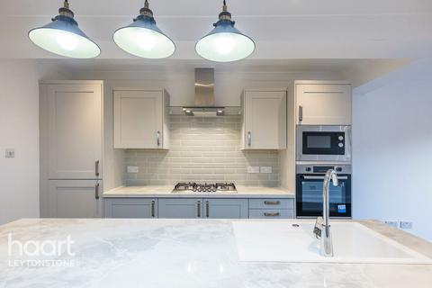 267 Cann Hall Road, London, E11 3NL