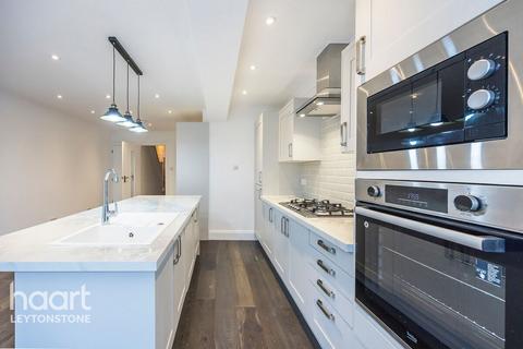 267 Cann Hall Road, London, E11 3NL