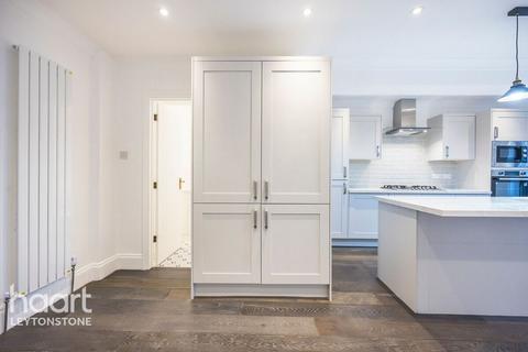 267 Cann Hall Road, London, E11 3NL