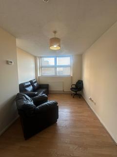 2 bedroom apartment to rent, Flat A, Guildford House, - Guildford Street, Luton