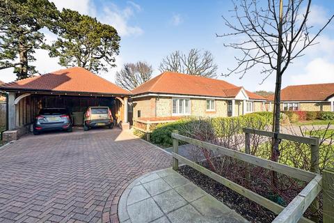 2 bedroom bungalow for sale, Rowan Close, Birdham, West Sussex