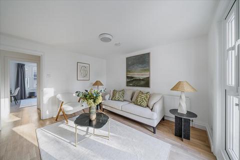 Flat 1, 50 The Grove, Ealing, London, W5 5LG