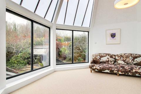 9 Cranedown, Lewes, BN7 3NA