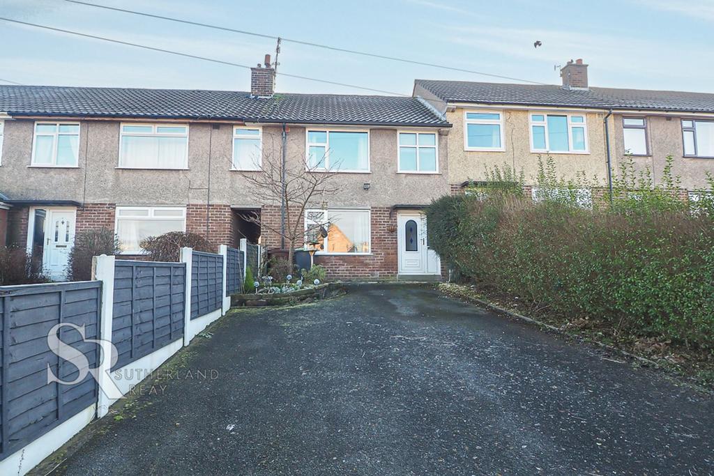 Beech Avenue, New Mills, SK22 2 bed terraced house for sale £215,000