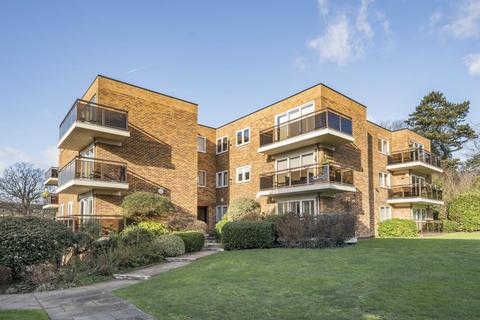 18 Shannon Way, Beckenham, BR3 1WG