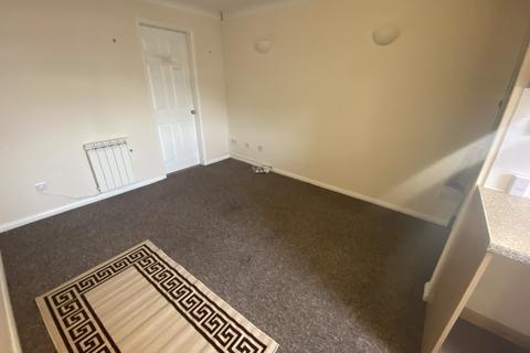 undefined, Skinner Street,  Gillingham, ME7
