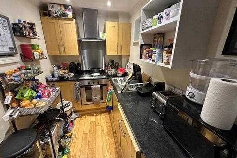 1 bedroom apartment for sale, Reading Road, Wokingham