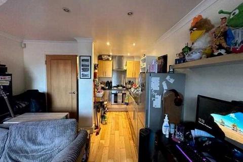 1 bedroom apartment for sale, Reading Road, Wokingham
