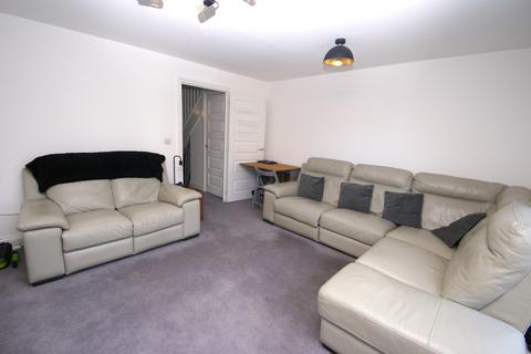 3 bedroom terraced house to rent, Fuller Way, Andover, SP11